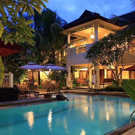 Hotel Indah Palace Yogyakarta Ngoại thất bức ảnh