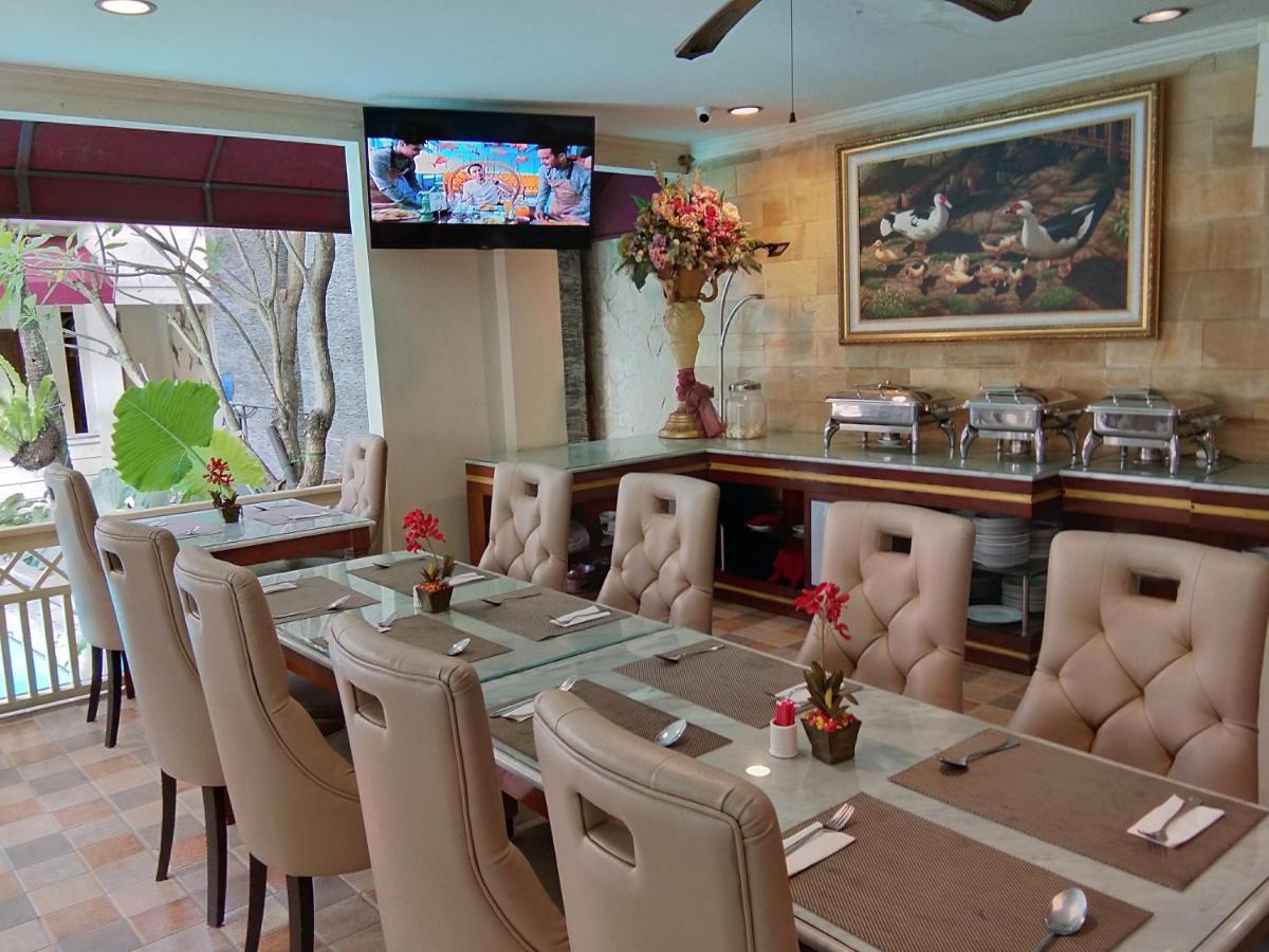 Hotel Indah Palace Yogyakarta Ngoại thất bức ảnh