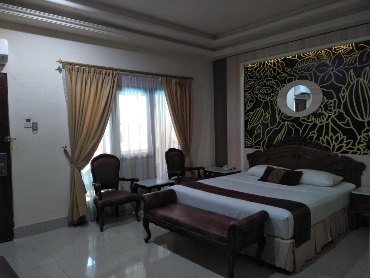 Hotel Indah Palace Yogyakarta Ngoại thất bức ảnh