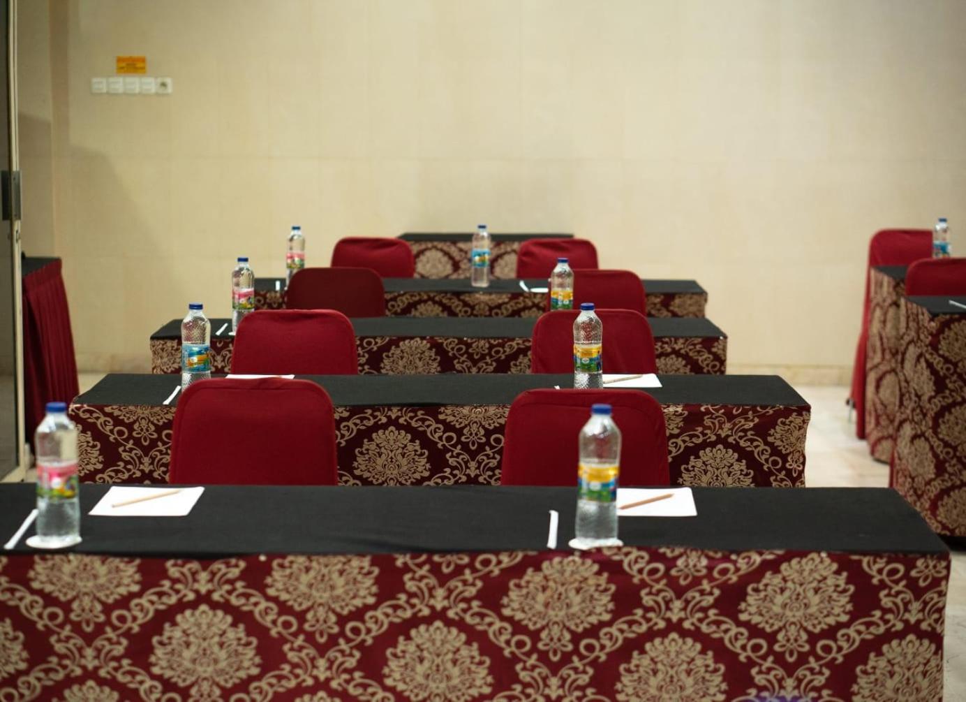 Hotel Indah Palace Yogyakarta Ngoại thất bức ảnh