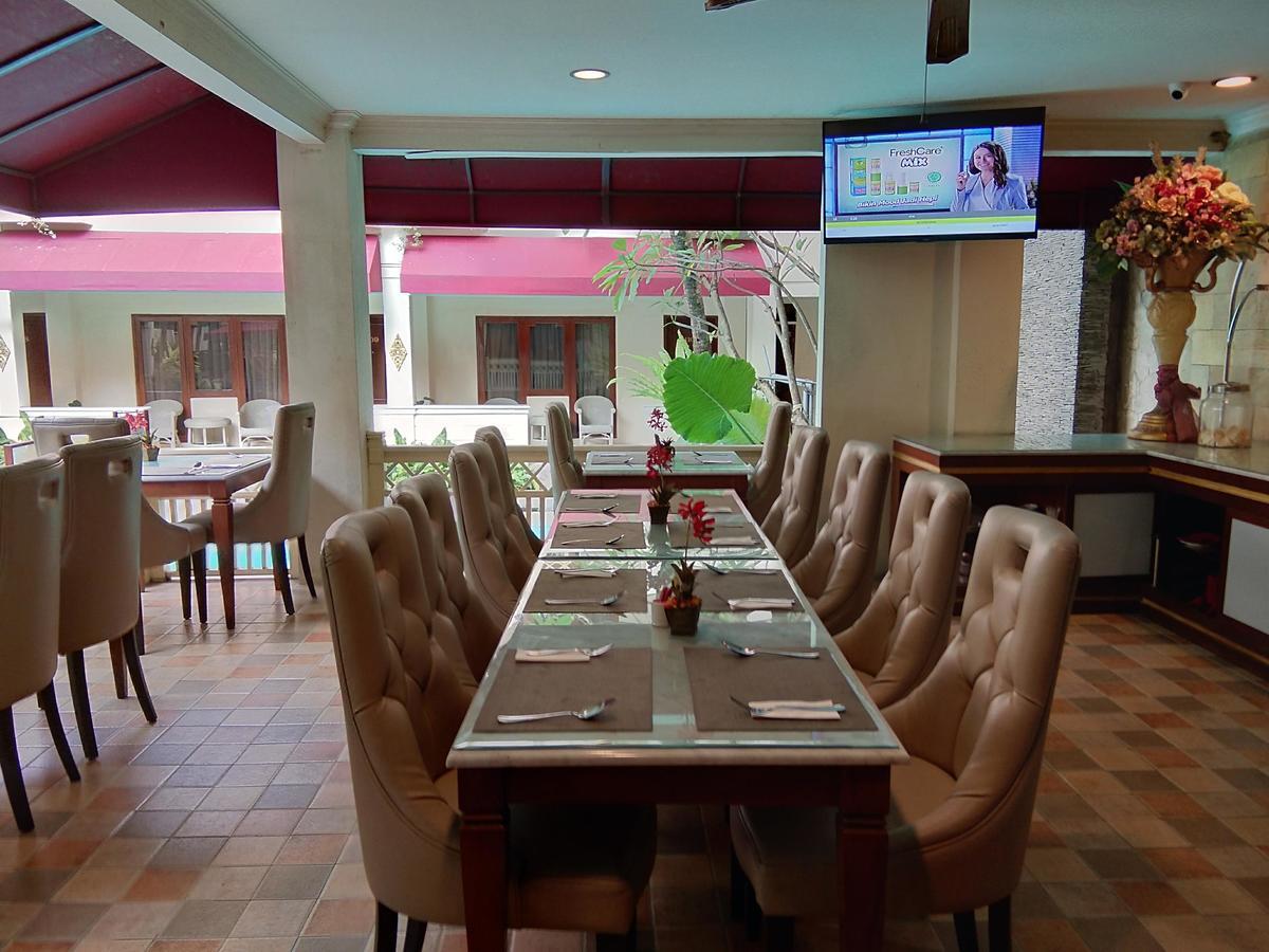 Hotel Indah Palace Yogyakarta Ngoại thất bức ảnh