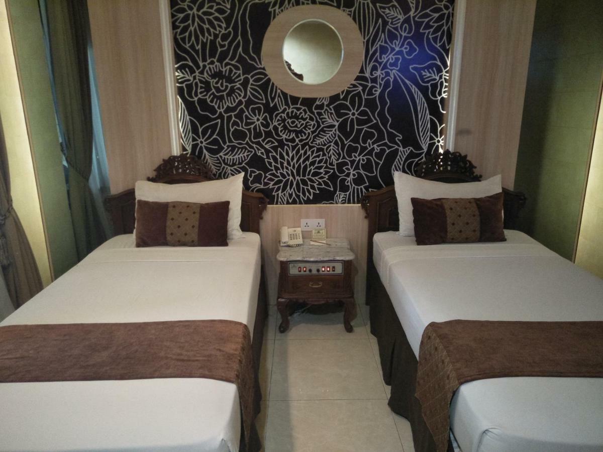 Hotel Indah Palace Yogyakarta Ngoại thất bức ảnh