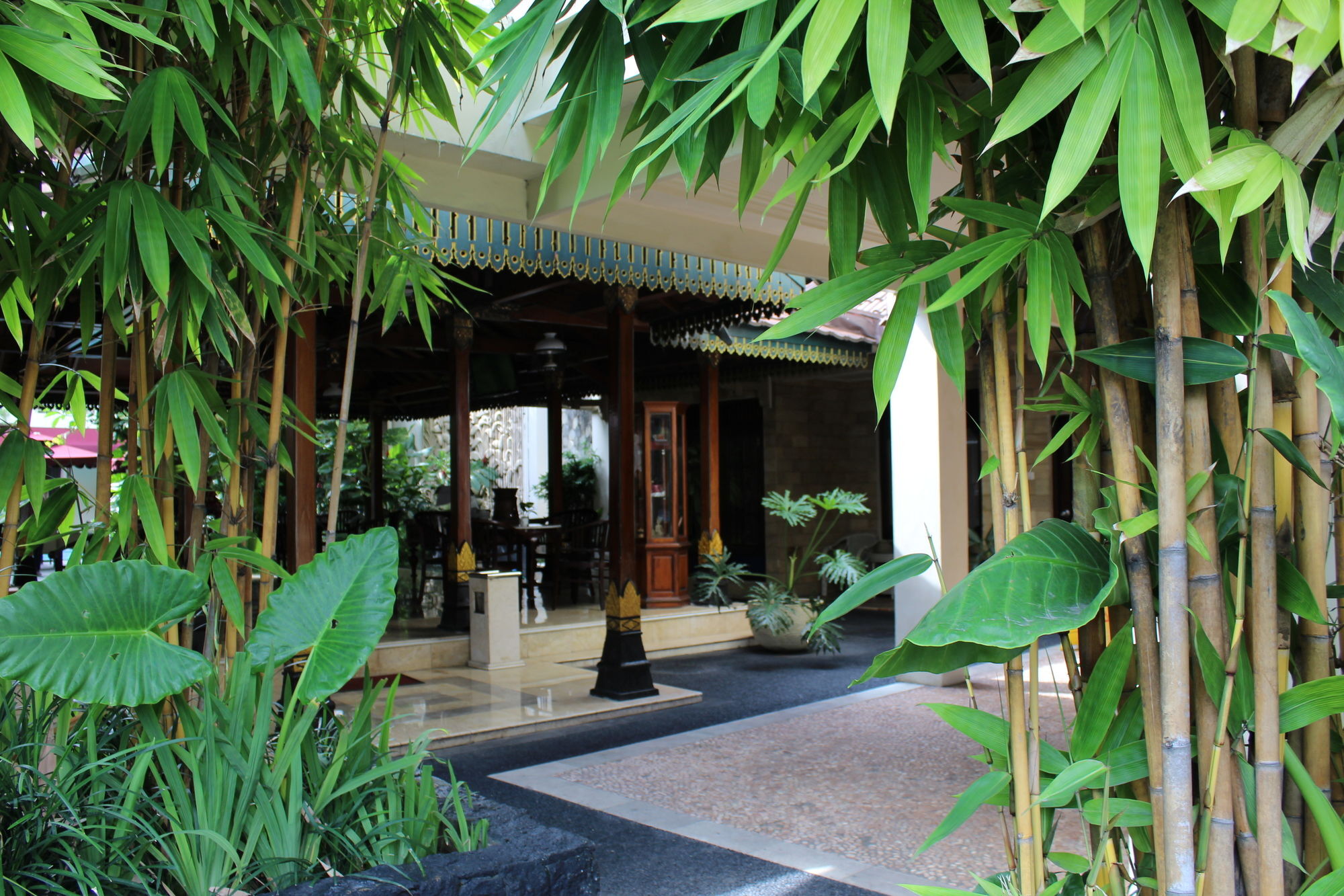 Hotel Indah Palace Yogyakarta Ngoại thất bức ảnh